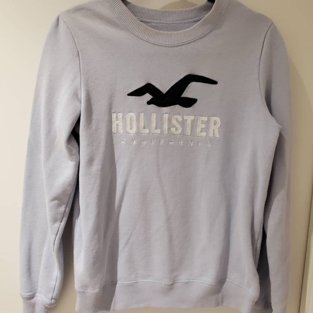 Crewneck sweatshirt